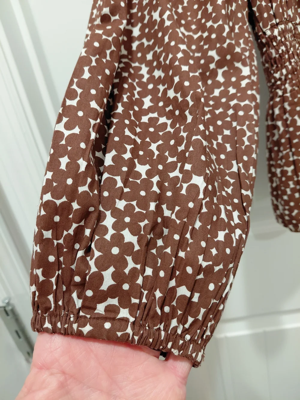 J. Crew Brown and White Printed Smocked Peasant Blouse #0958